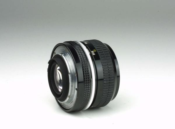 Nikon Nikkor 50mm f/2 Non-Ai