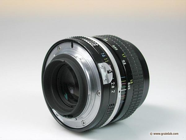 Nikon Nikkor 50mm f/2.0