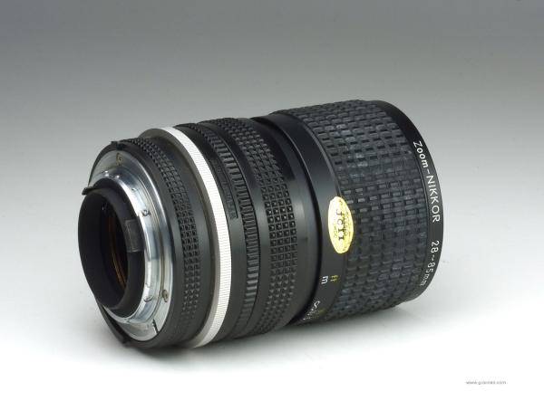 Nikon Nikkor 28-85mm f/3.5-4.5 AiS
