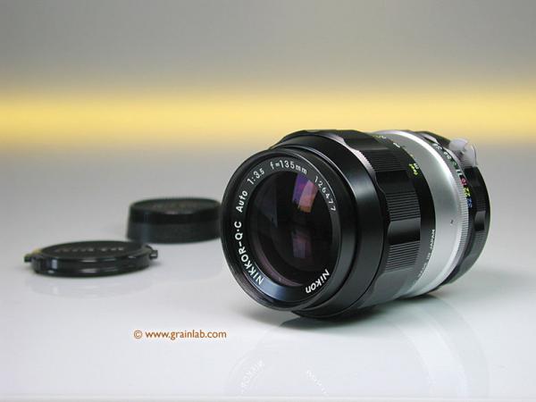 Nikon Nikkor-Q.C 3.5/135mm - Mint +++