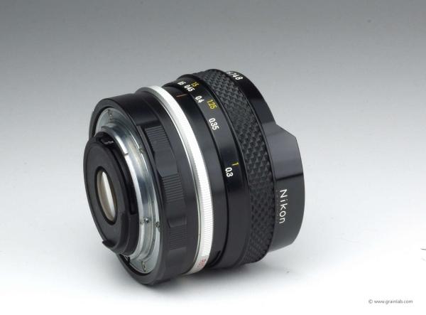 Nikon Fisheye-Nikkor Auto 16mm f/3.5 nonAI