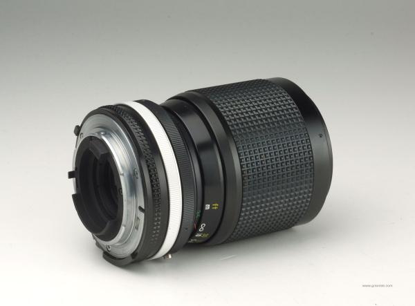 Nikon Nikkor 35-105mm f/3.5-4.5 AIS