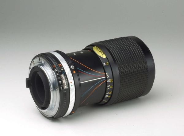 Nikon Nikkor 35-105mm f/3.5-4.5 AIS