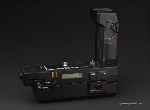 Olympus Motor Drive 2 + 15V Ni-Cd Control Pack 2 + Charger