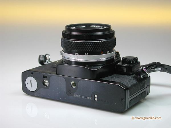 Olympus OM-10 black mit Manual Adapter und Zuiko 1.8/50mm