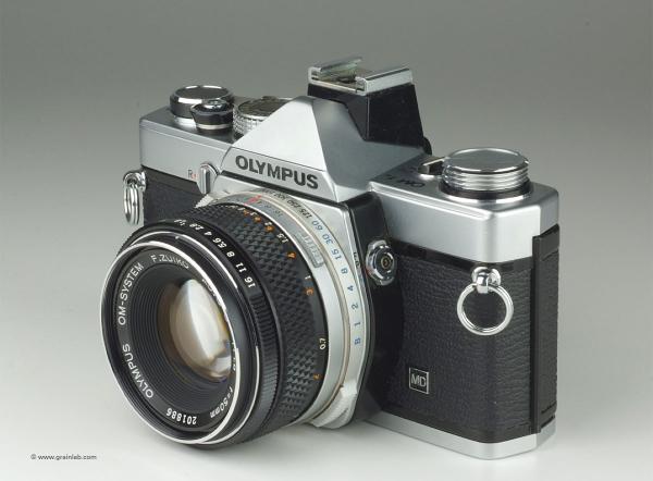 Olympus OM-1n + Zuiko 1.8/50mm