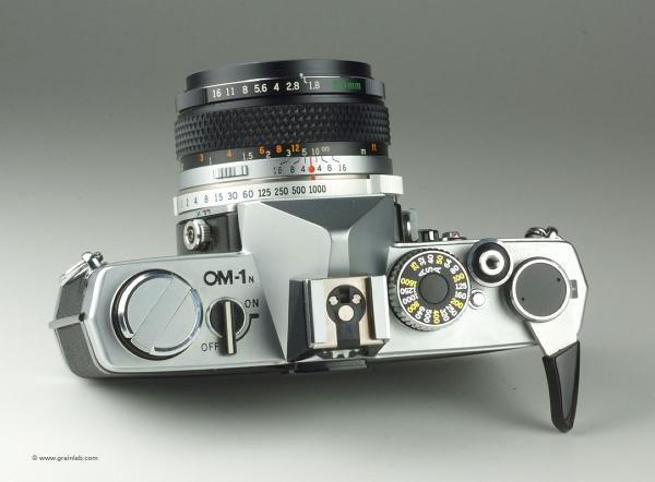 Olympus OM-1n + Zuiko 1.8/50mm