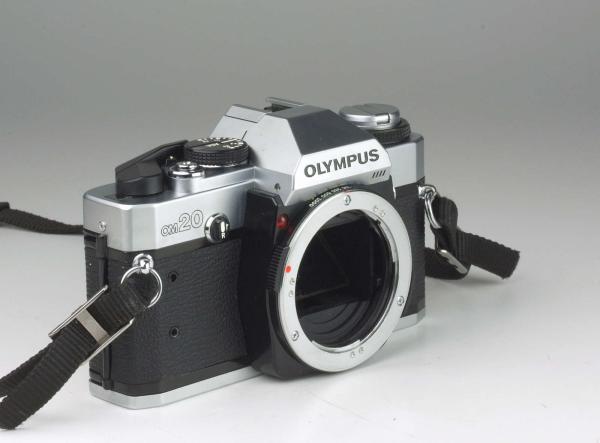 Olympus OM-20