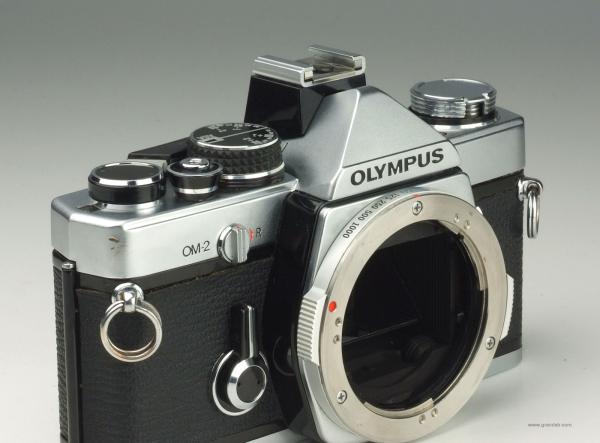 Olympus OM-2