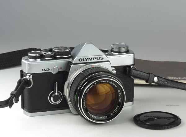 Olympus OM-2n + Zuiko 1.4/50mm