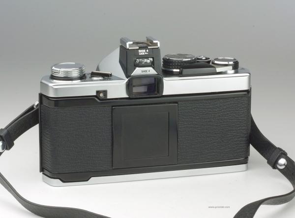 Olympus OM-2n