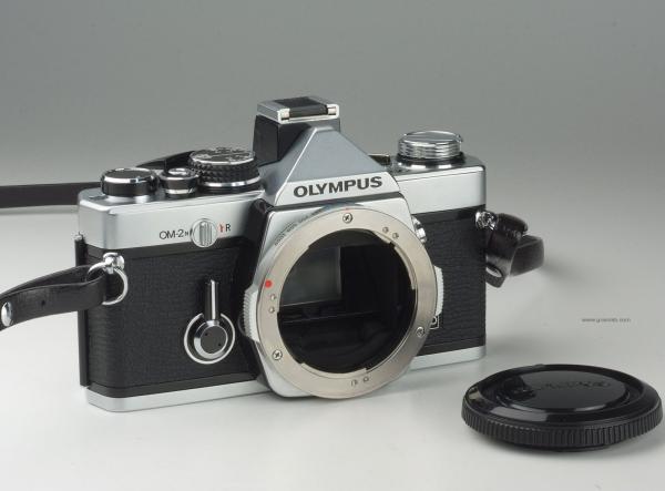 Olympus OM-2n