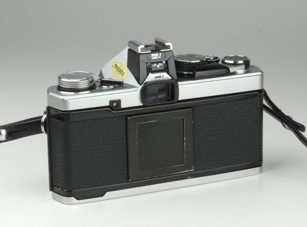Olympus OM-2n