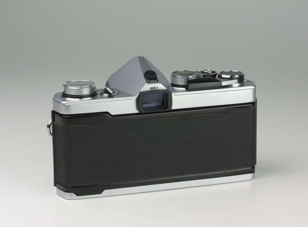Olympus OM-1n