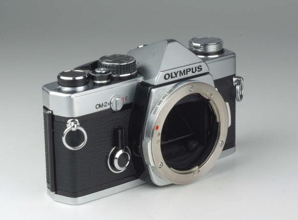 Olympus OM-2n