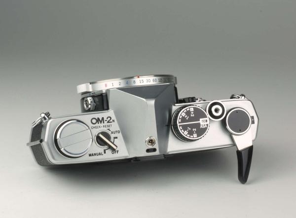 Olympus OM-2n