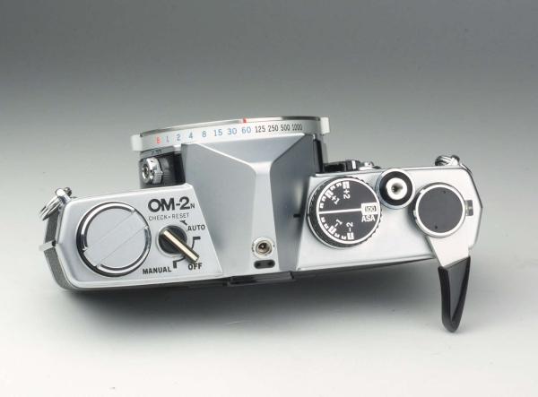 Olympus OM-2n