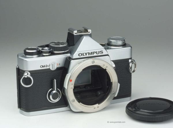 Olympus OM-2n
