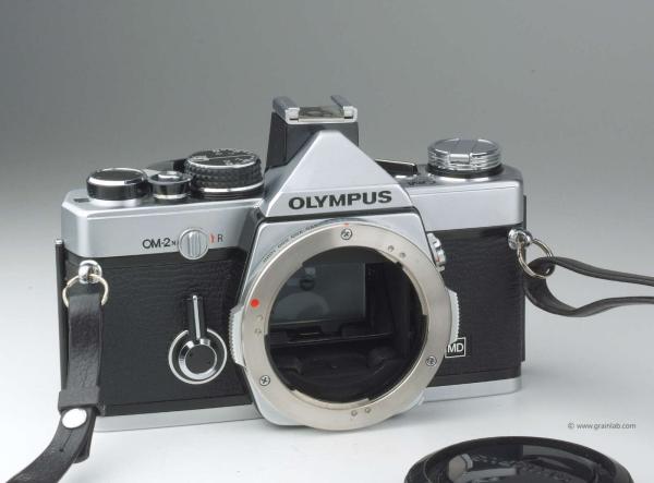 Olympus OM-2n