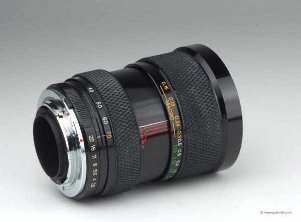 Soligor 28-70mm f/2.8-4.2 - Olympus OM