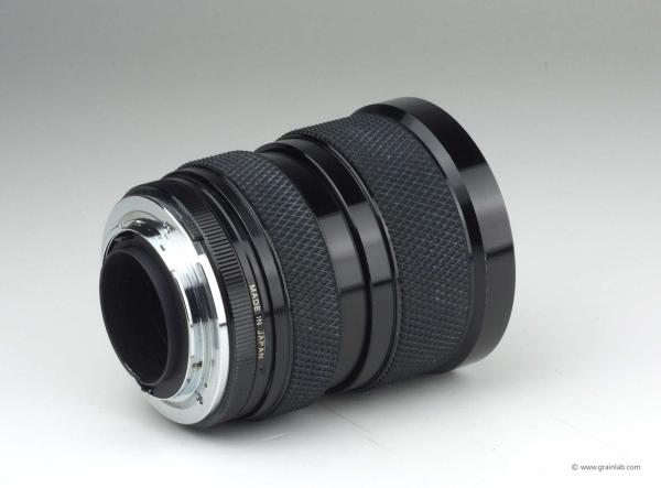 Soligor 28-70mm f/2.8-4.2 - Olympus OM