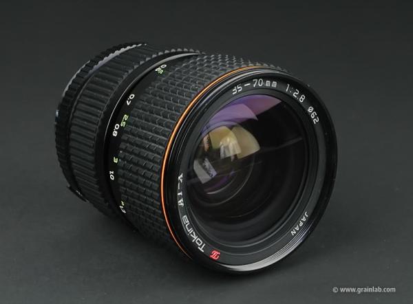 Tokina AT-X 35-70mm f/2.8 - Olympus OM