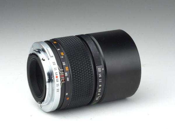 Olympus Zuiko 135mm f/2.8