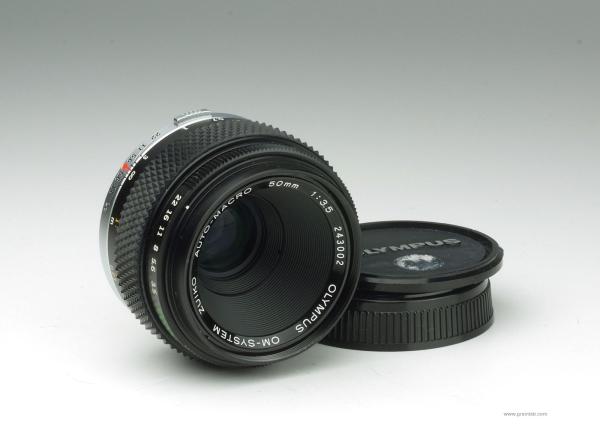 Olympus Zuiko 50mm f/3.5 Macro