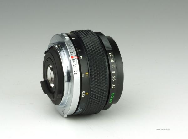 Olympus Zuiko 50mm f/3.5 Macro