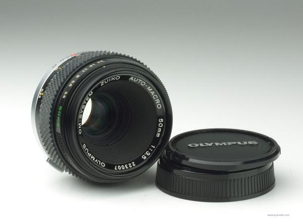 Olympus Zuiko 50mm f/3.5 Macro