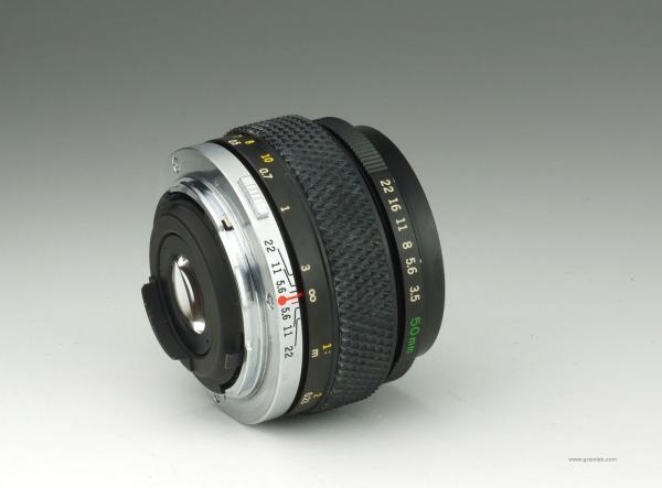 Olympus Zuiko 50mm f/3.5 Macro