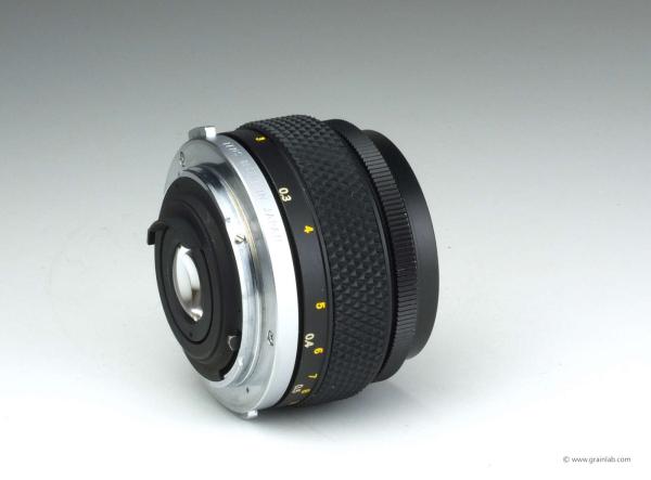 Olympus Zuiko 50mm f/3.5 Macro