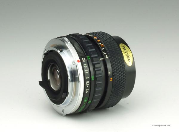 Olympus Zuiko 35-70mm f/3.5-4.5