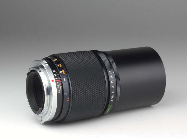 Olympus Zuiko 200mm f/4