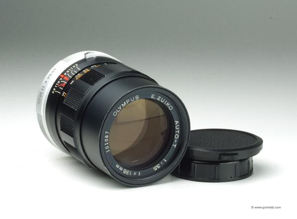 Olympus Zuiko 135mm f/3.5 - M42