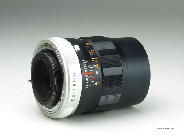 Olympus Zuiko 135mm f/3.5 - M42