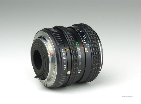 SMC Pentax-M 28-50mm f/3.5-4.5