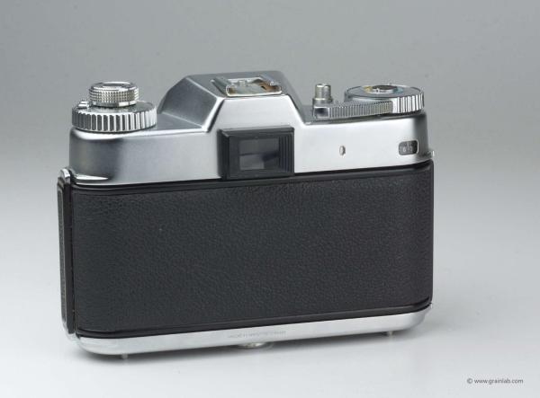 Voigtländer Bessamatic CS + Color-Skopar 2.8/50