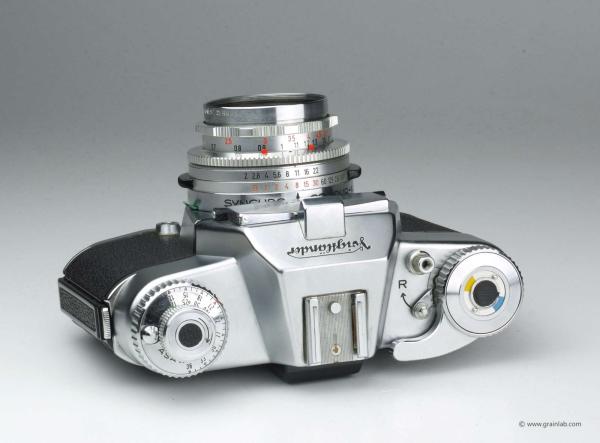 Voigtländer Bessamatic CS + Color-Skopar 2.8/50