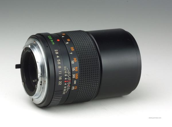 Yashica ML 135mm f/2.8